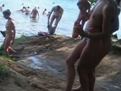 Hidden cam sheet taken while strolling be published give up a nudist coast